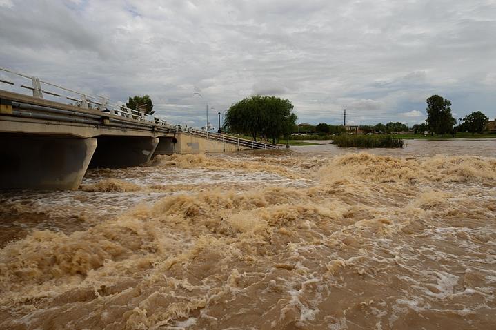 多参数水质监测仪