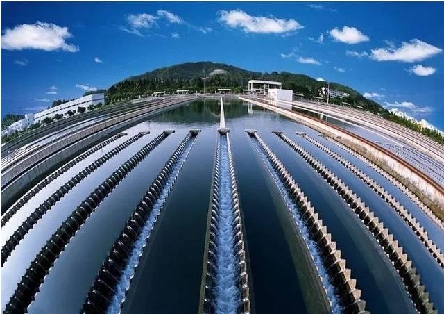 水质在线监测系统在管网中途增压泵站的余氯与浊度衰减规律分析中的应用